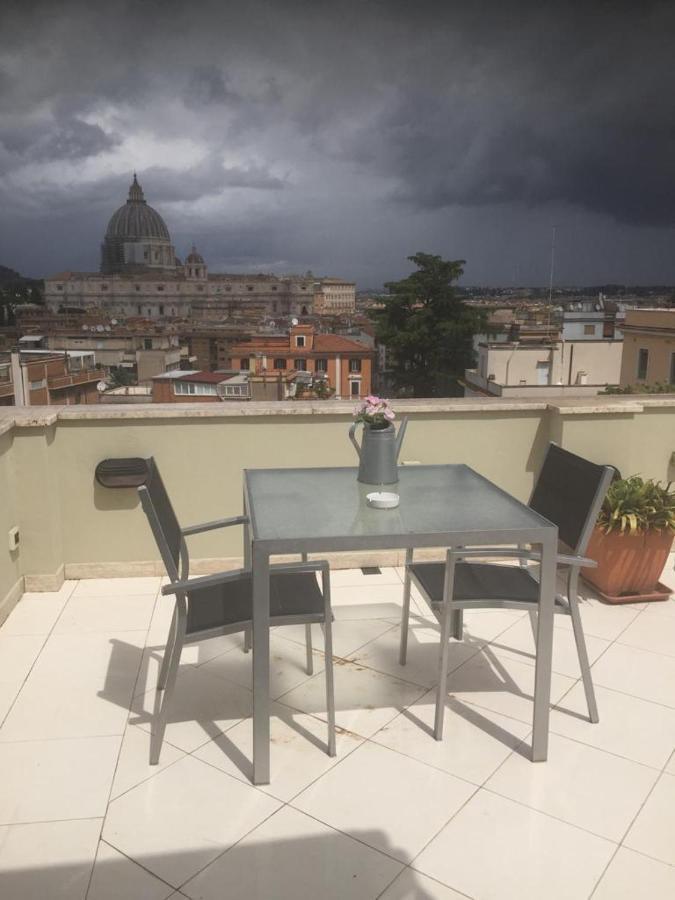 Roma Dreaming Aparthotel Exterior photo