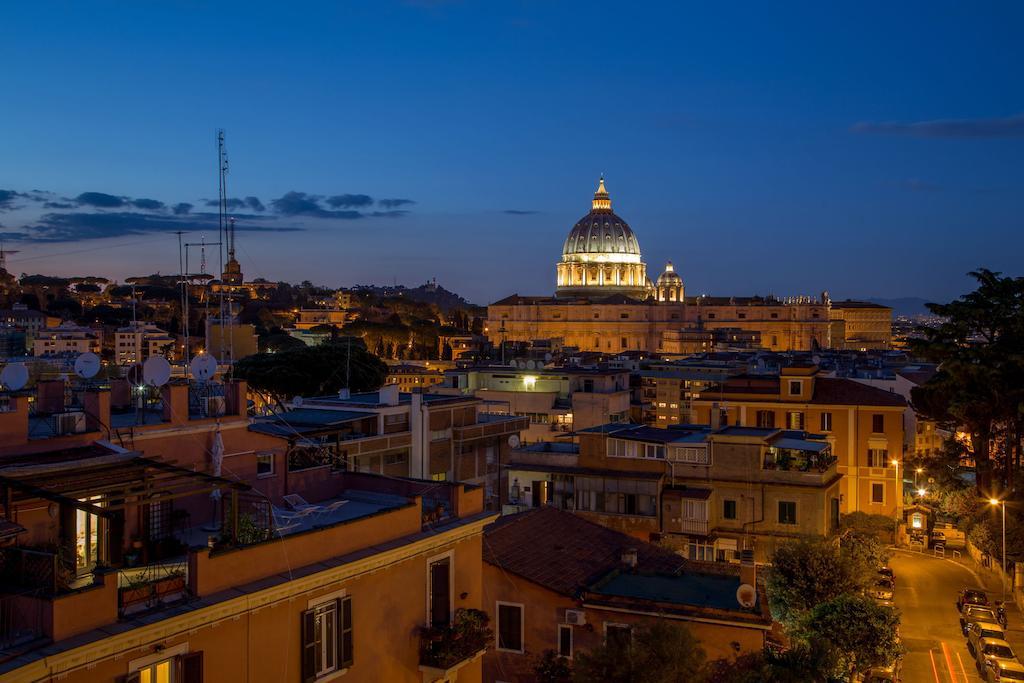 Roma Dreaming Aparthotel Exterior photo