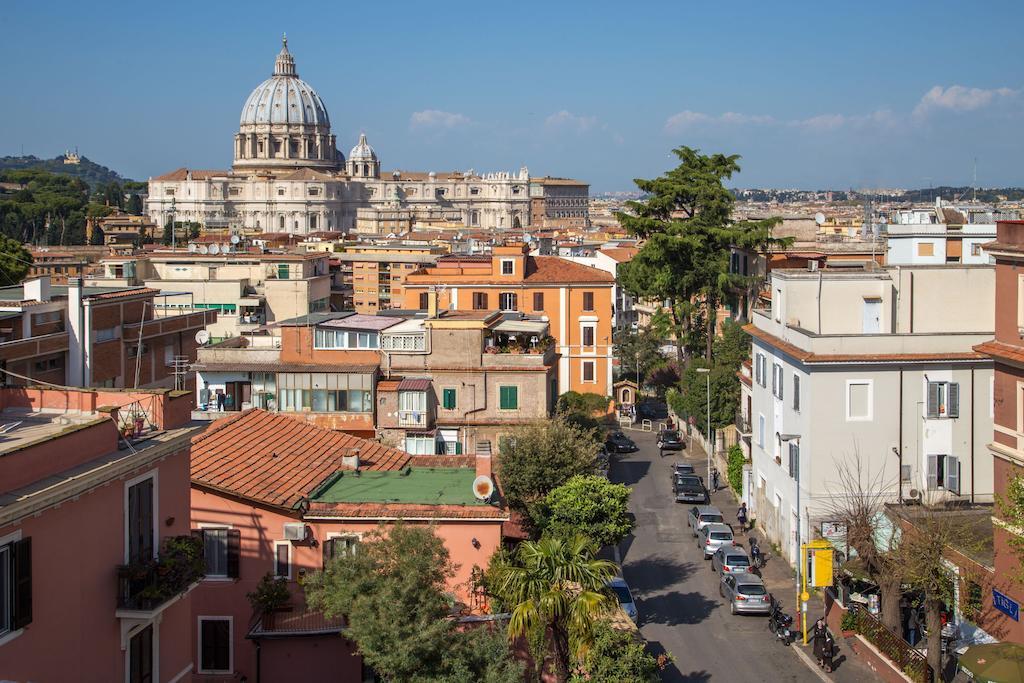 Roma Dreaming Aparthotel Exterior photo