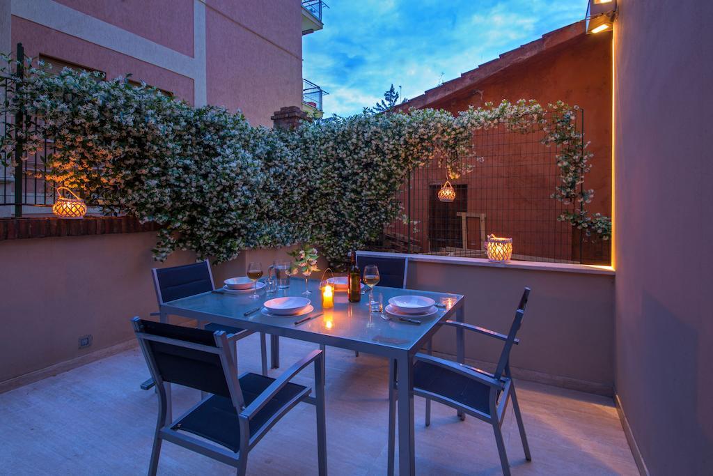 Roma Dreaming Aparthotel Exterior photo