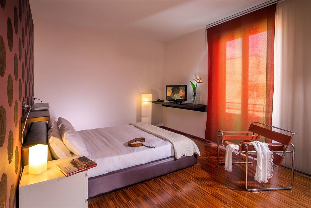 Roma Dreaming Aparthotel Exterior photo