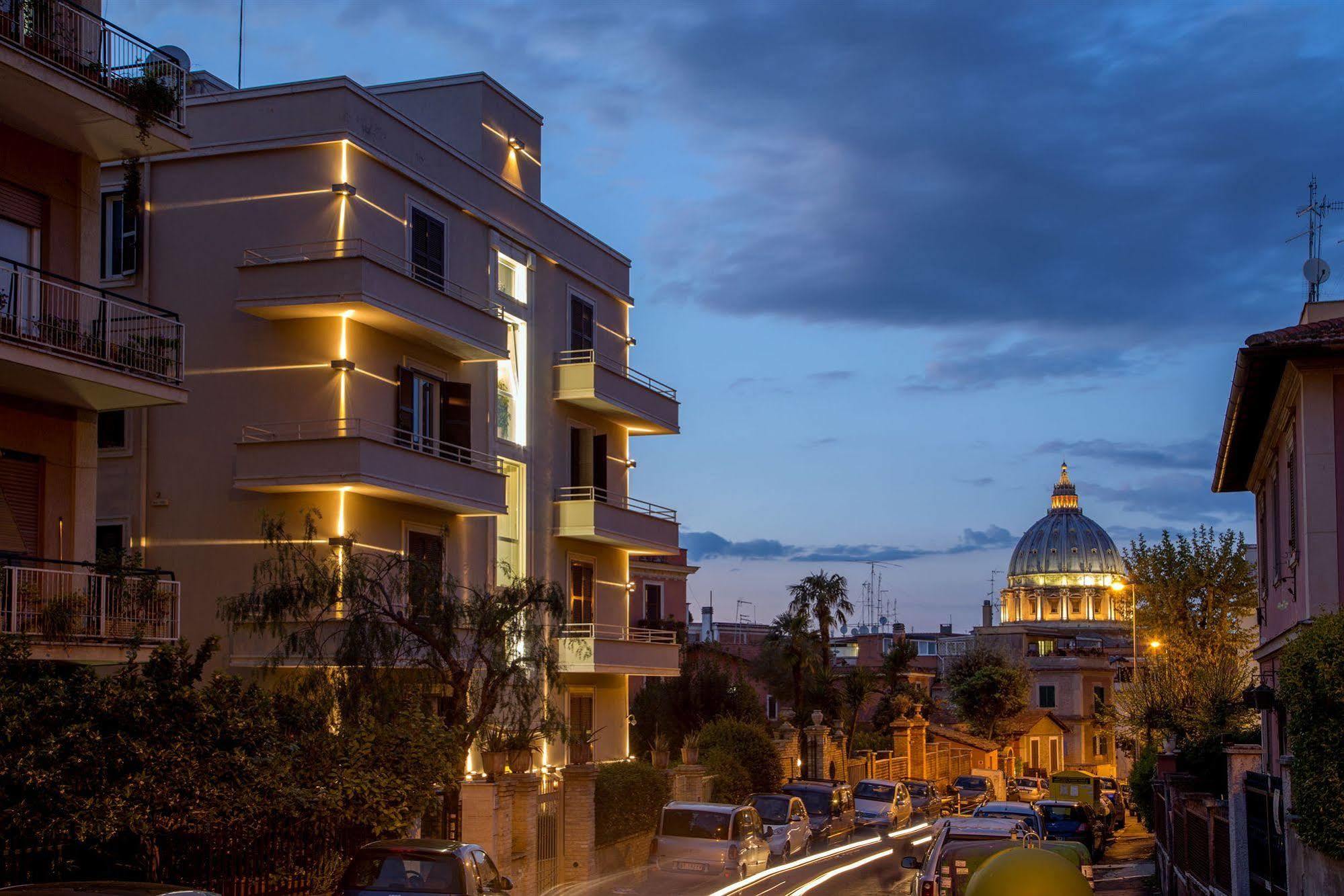 Roma Dreaming Aparthotel Exterior photo