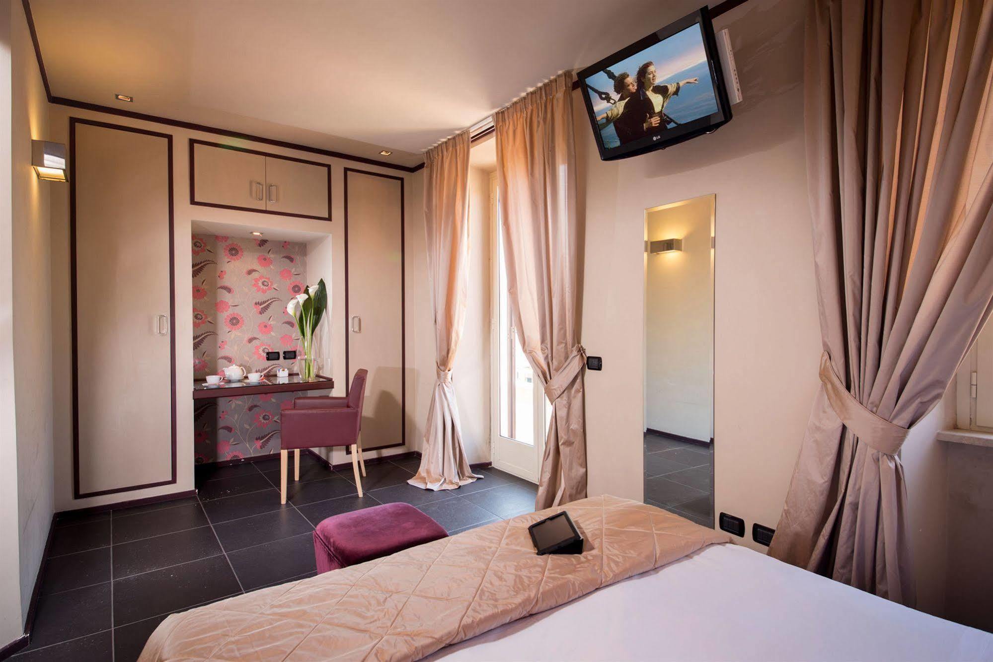 Roma Dreaming Aparthotel Exterior photo