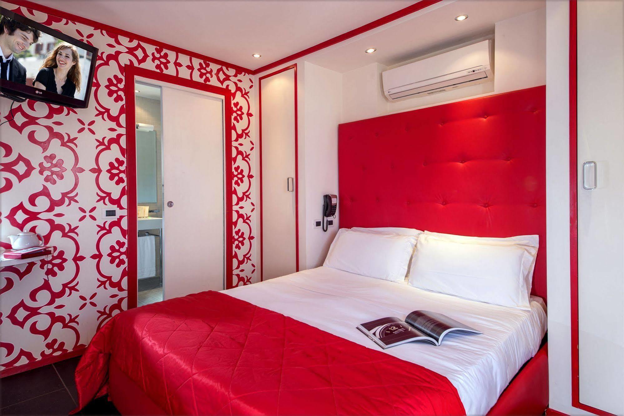 Roma Dreaming Aparthotel Exterior photo