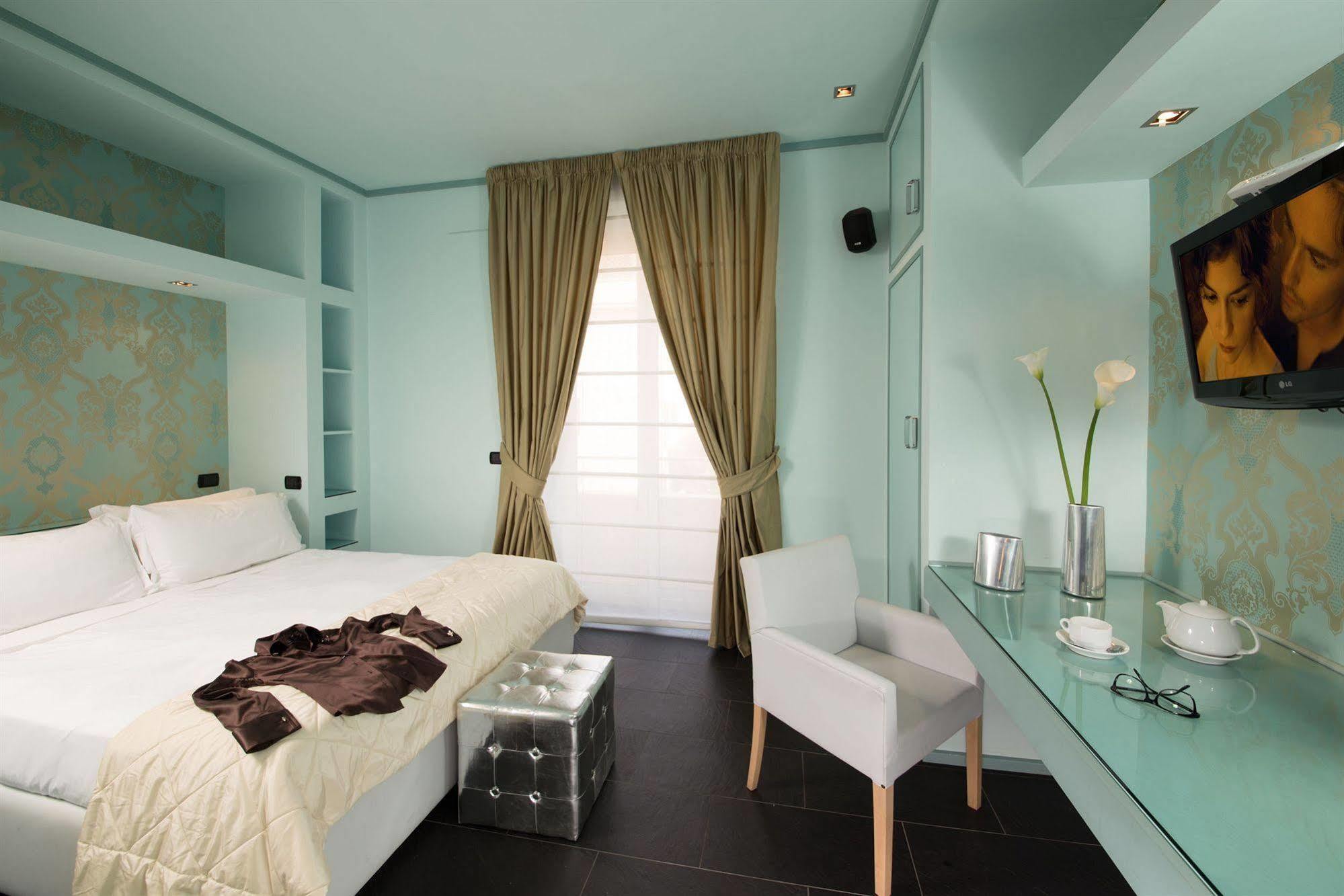 Roma Dreaming Aparthotel Exterior photo